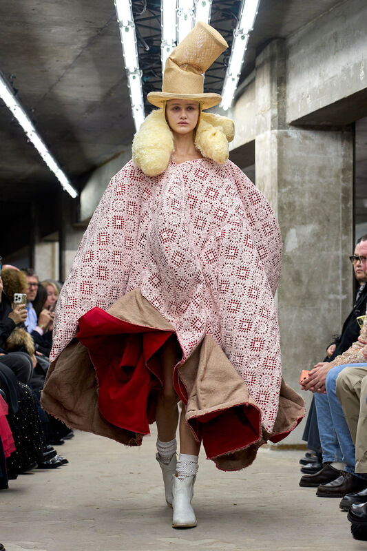 Comme Des Garcons S26 005