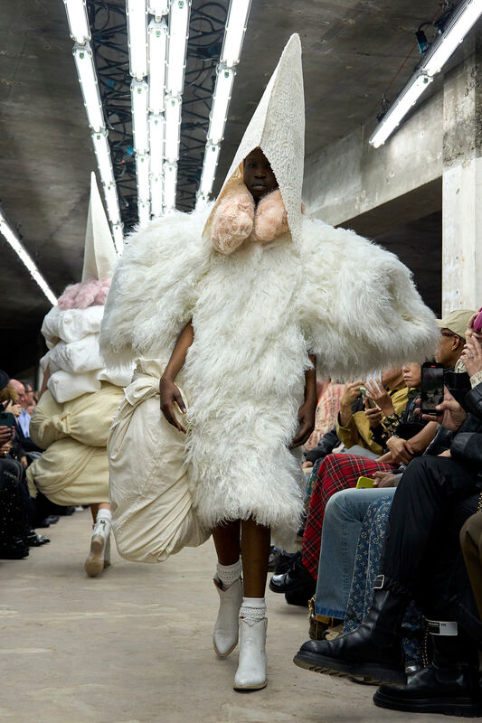 Comme Des Garcons S26 024