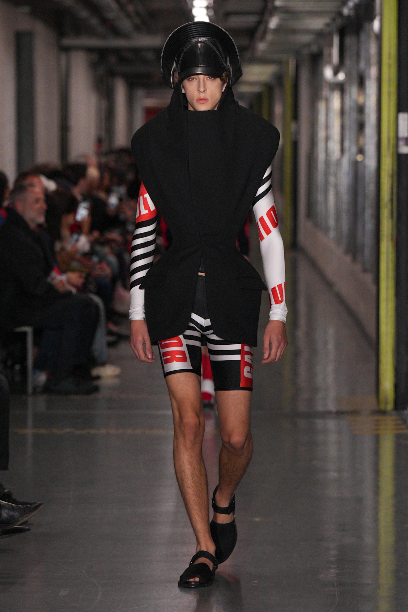 Gaultier S26 038