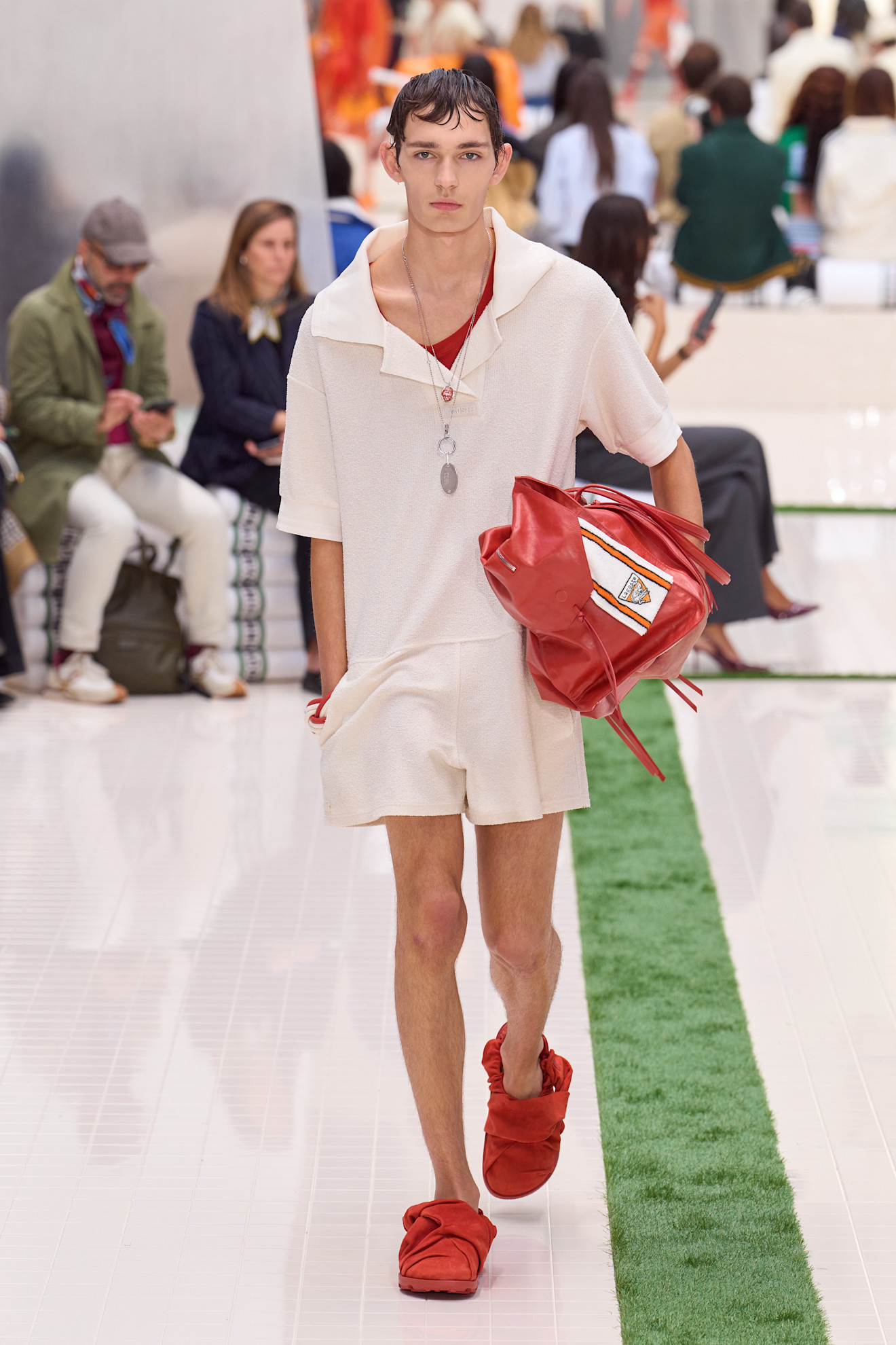 Lacoste S26 012