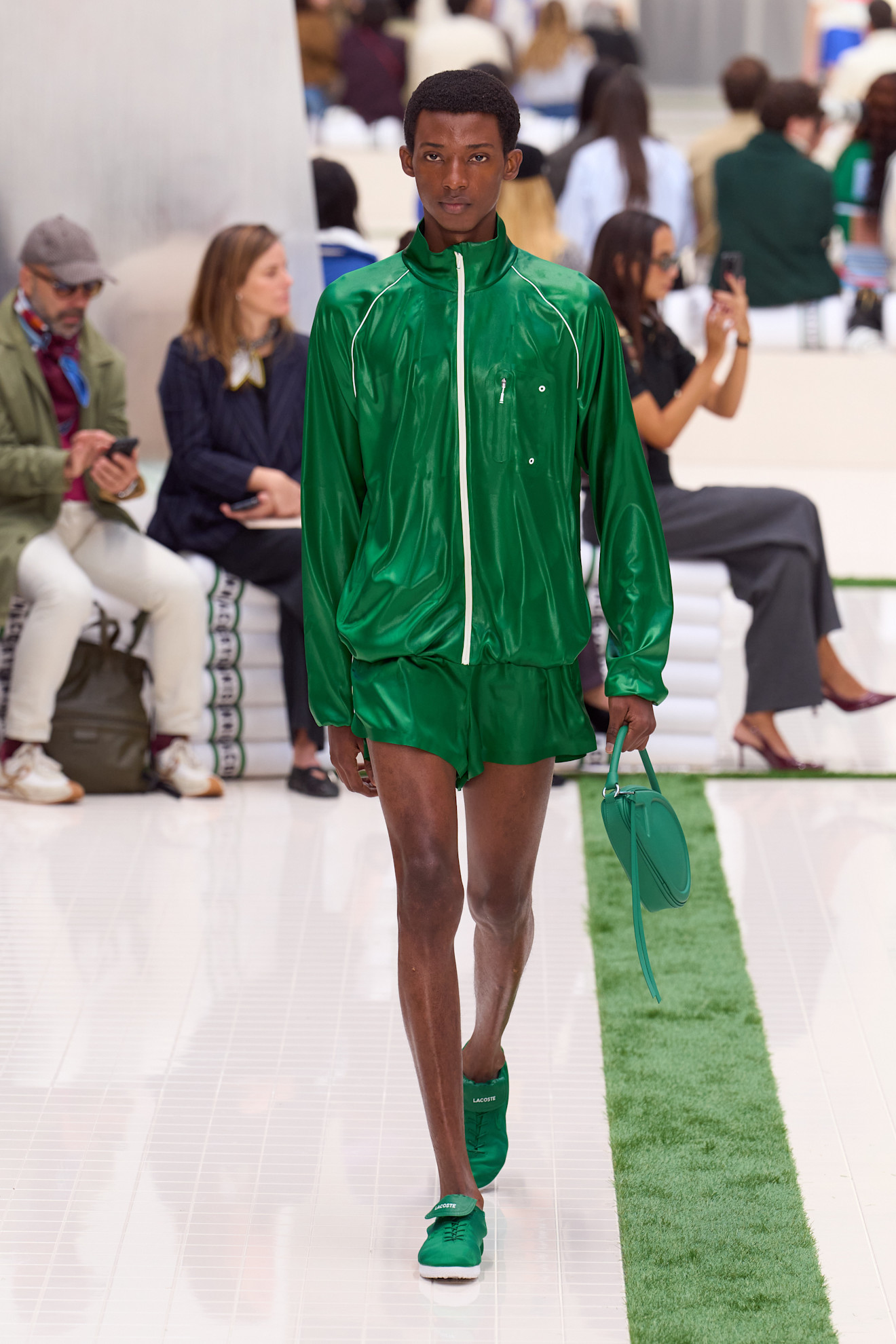 Lacoste S26 020