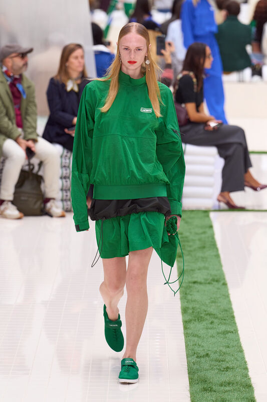 Lacoste S26 024