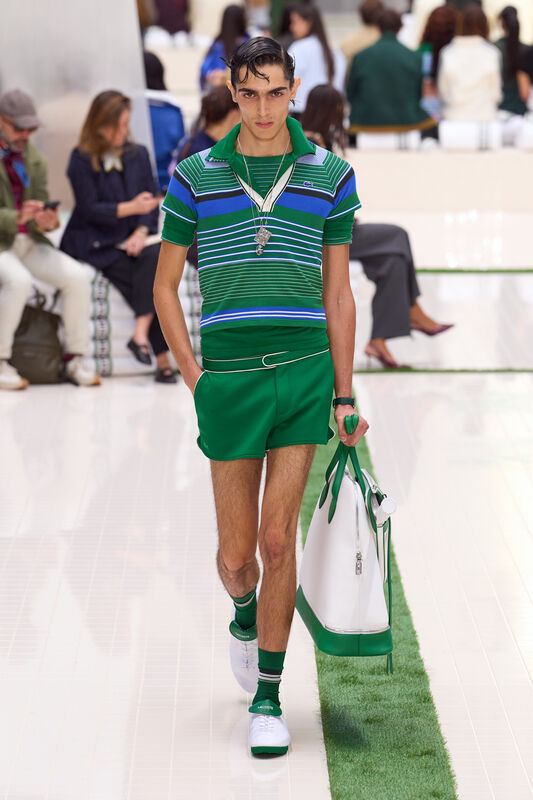 Lacoste S26 032