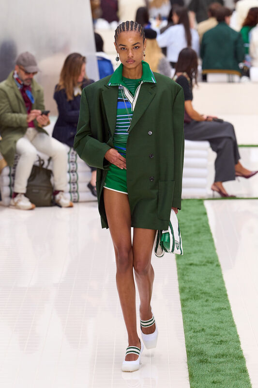 Lacoste S26 033