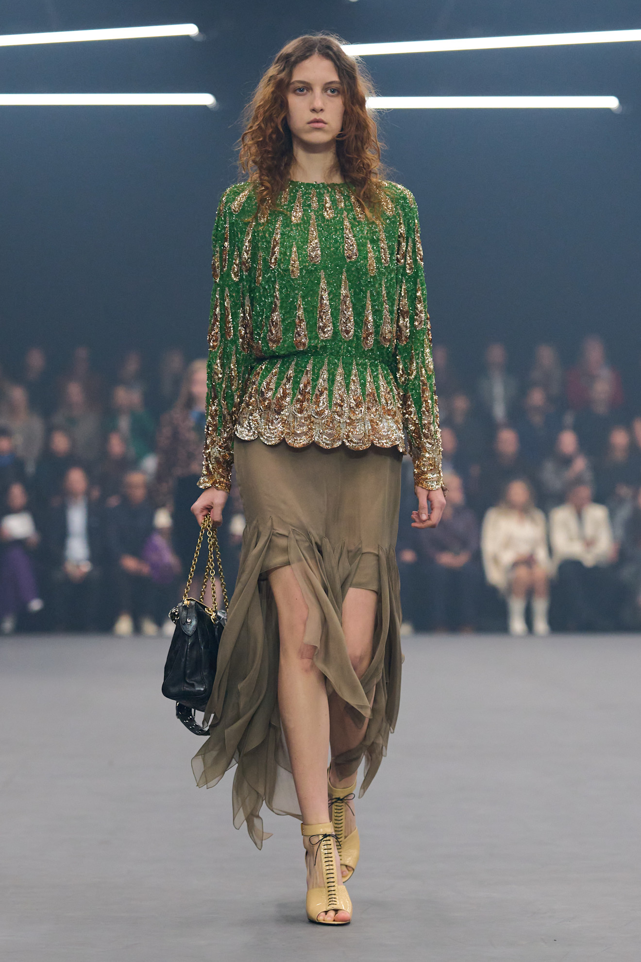 Valentino S26 024