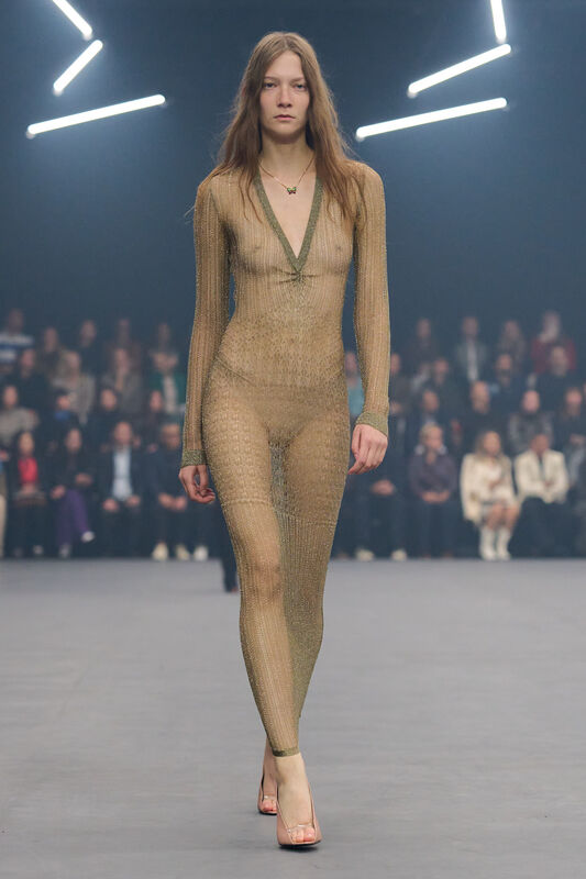 Valentino S26 020