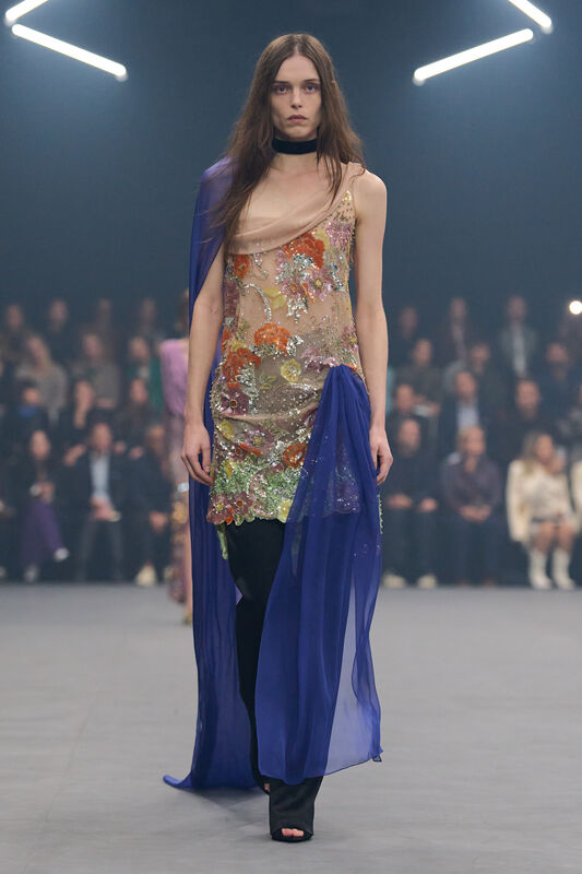 Valentino S26 044