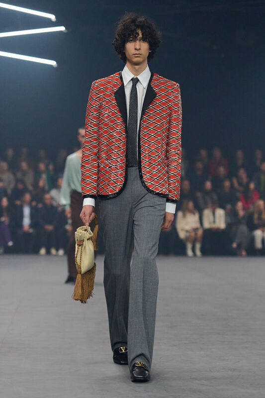 Valentino S26 050
