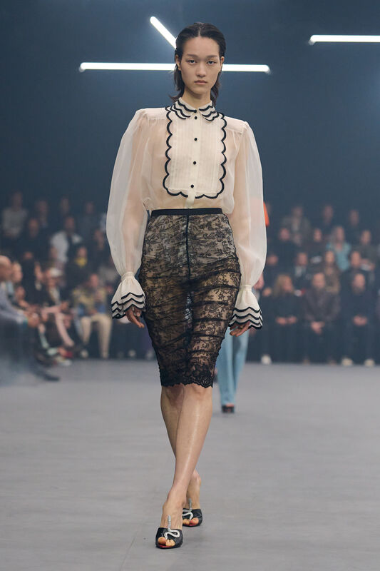 Valentino S26 059