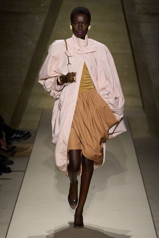 Chloe S26 022