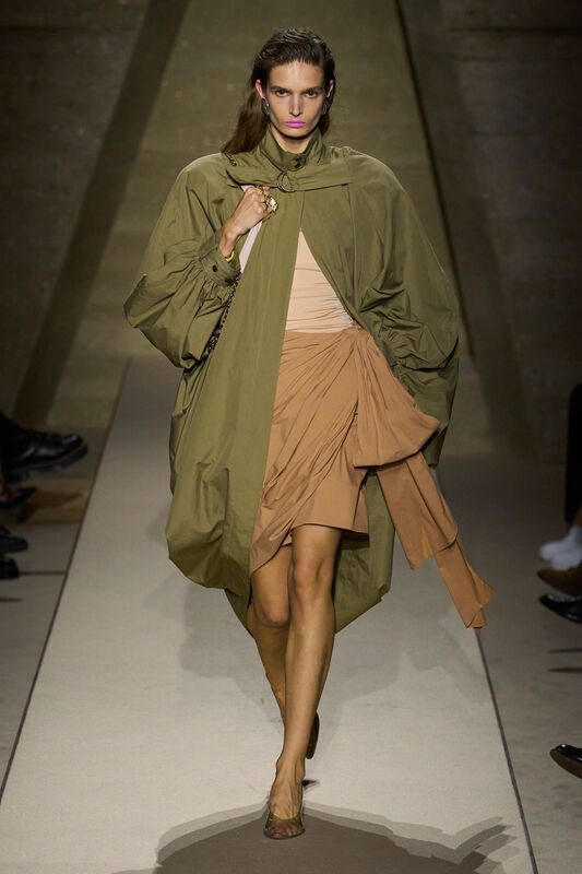 Chloe S26 032