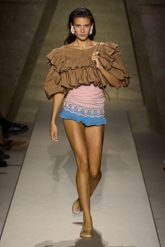 Chloe S26 038