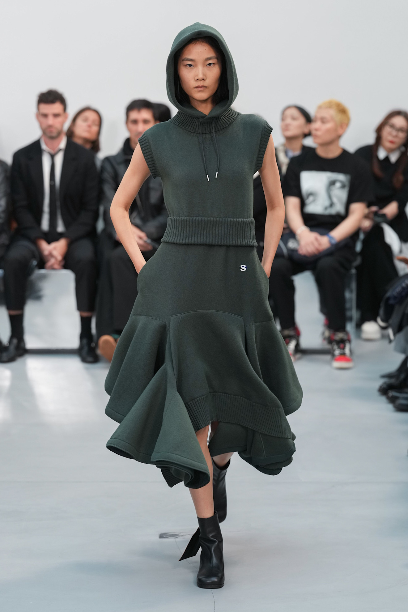 Sacai S26 016