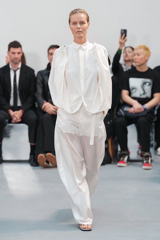 Sacai S26 006