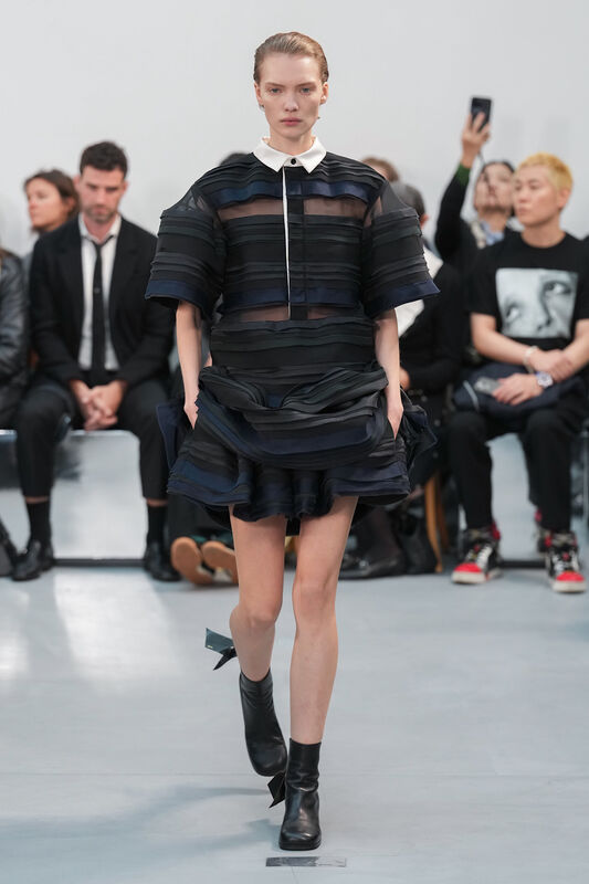 Sacai S26 010