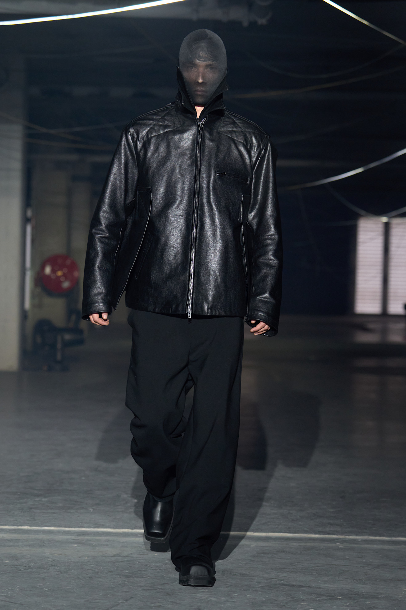 Vetements S26 008