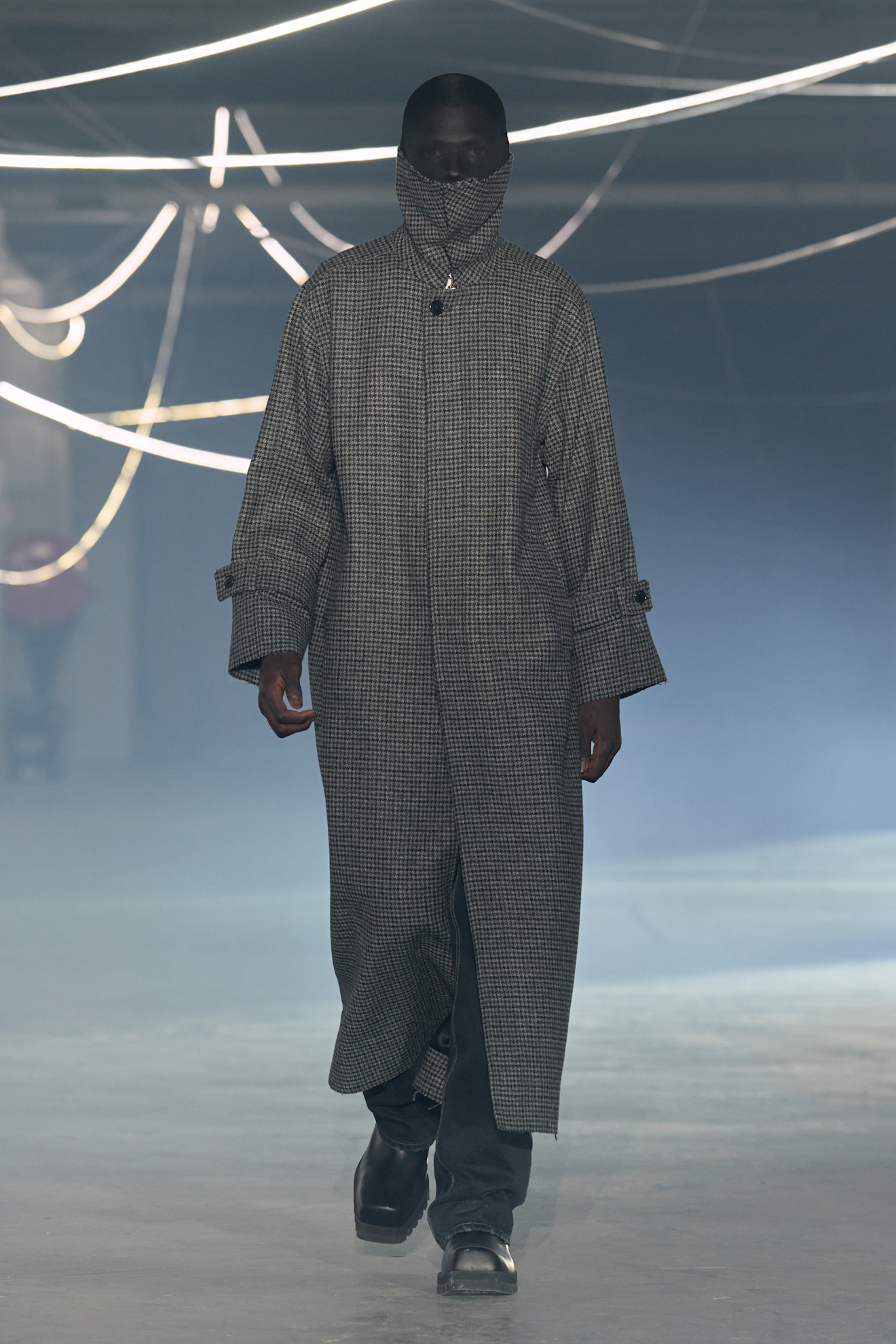 Vetements S26 036