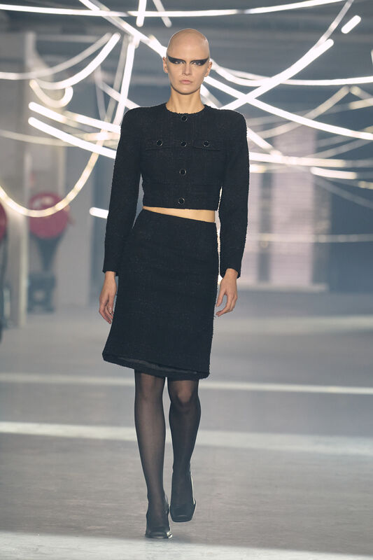 Vetements S26 009
