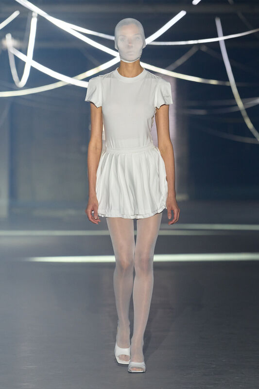 Vetements S26 013