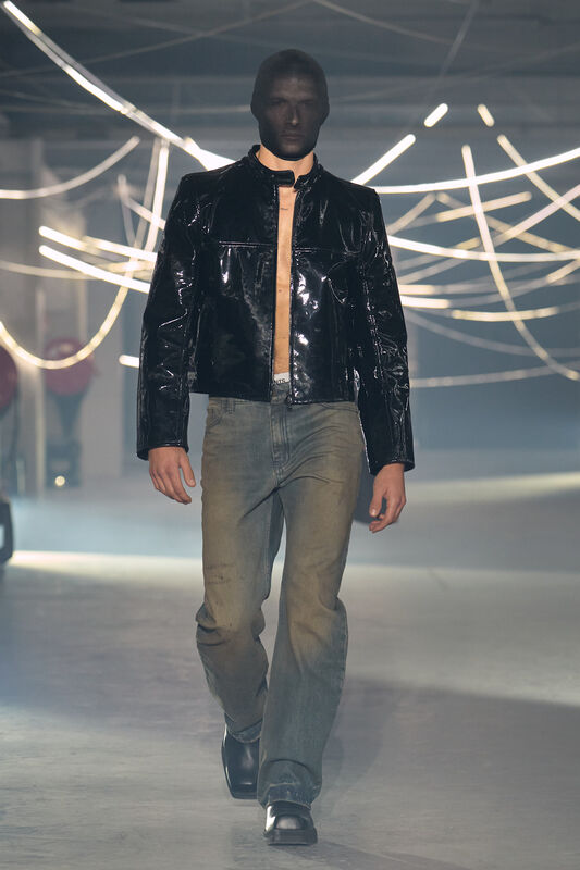Vetements S26 039