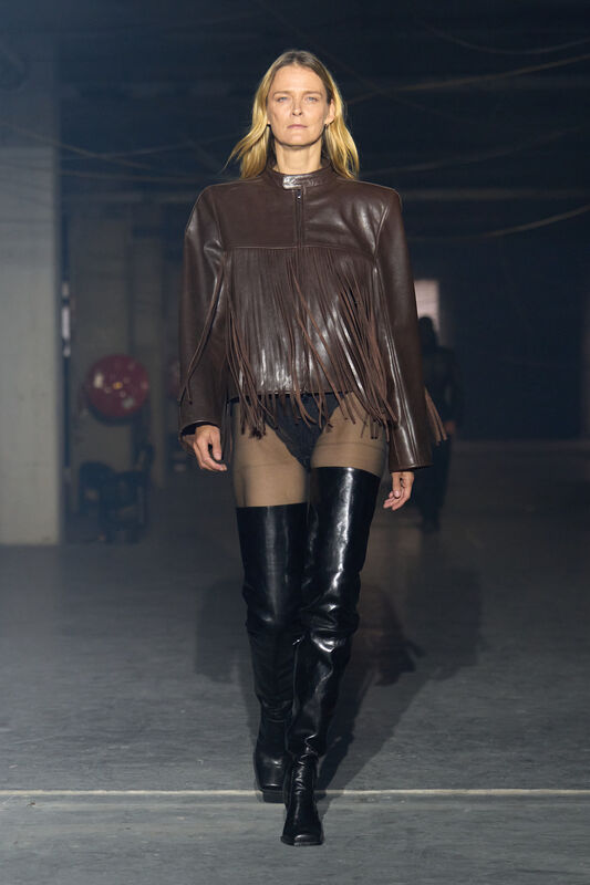 Vetements S26 042