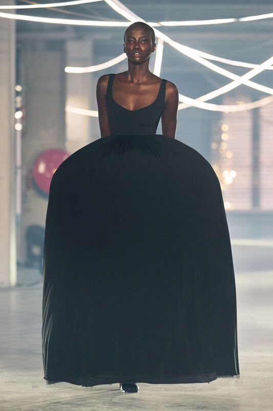 Vetements S26 064