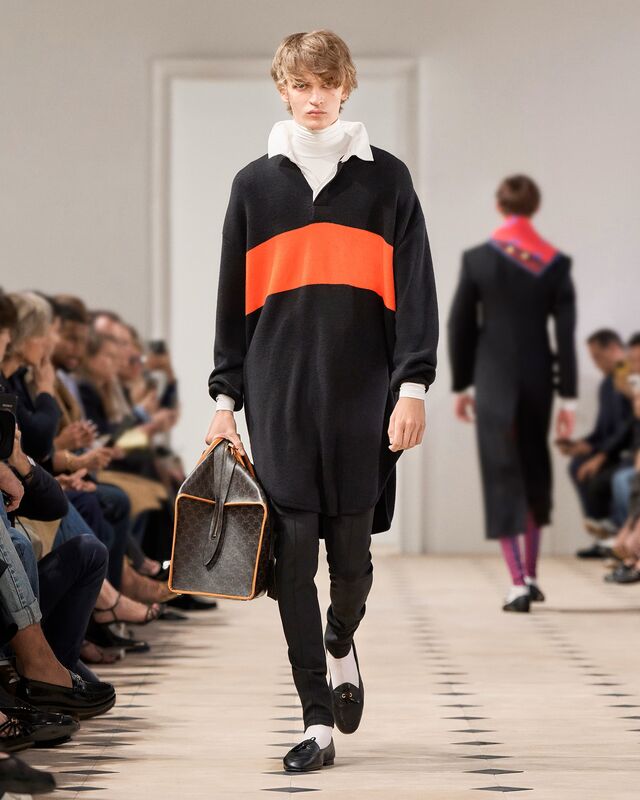 LOOK 23