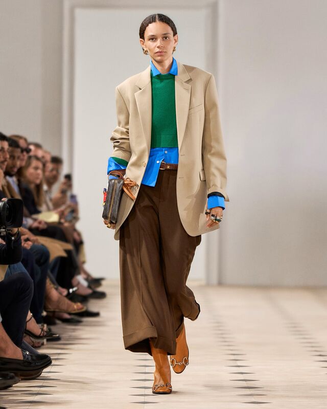 LOOK 31