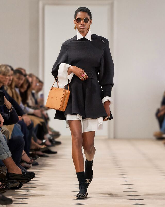 LOOK 51