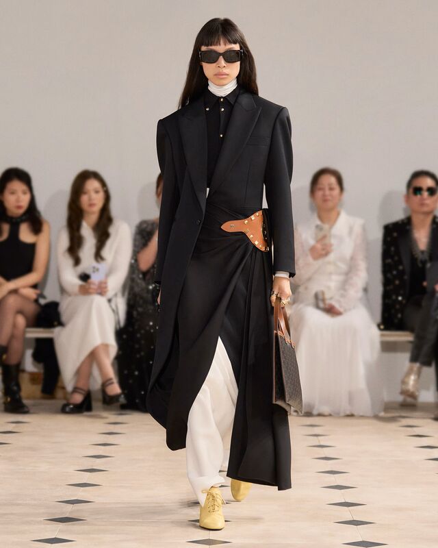 LOOK 66