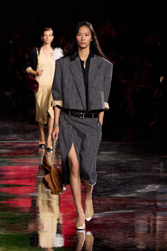 Chanel S26 005
