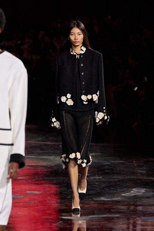 Chanel S26 026