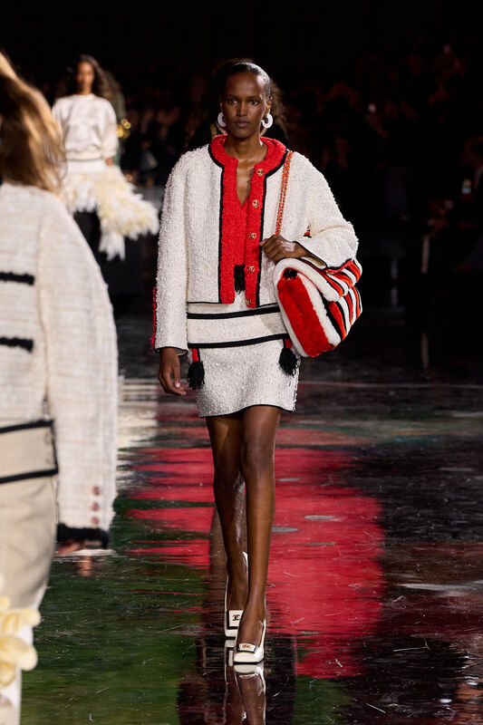 Chanel S26 054