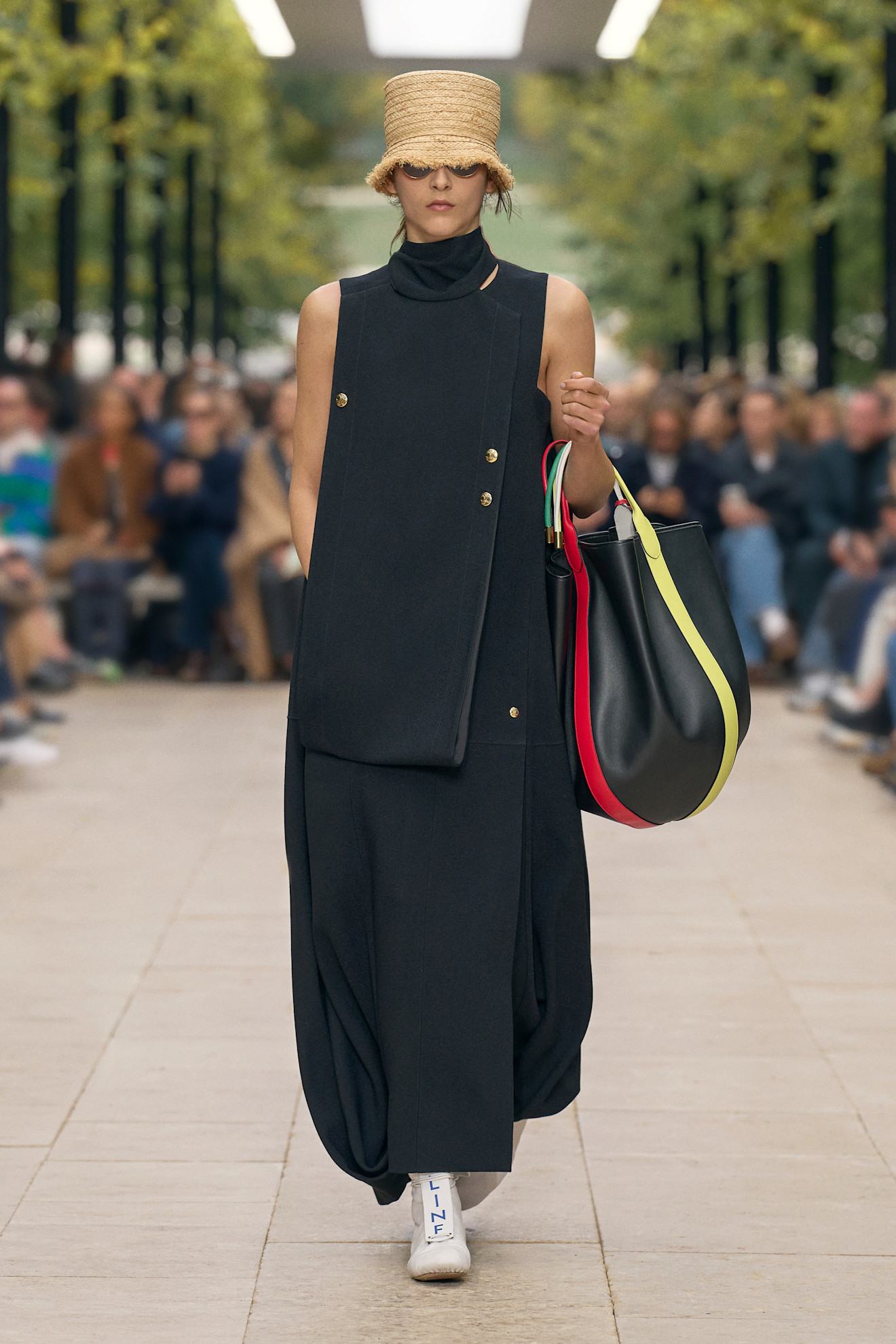 Celine PO S26 006