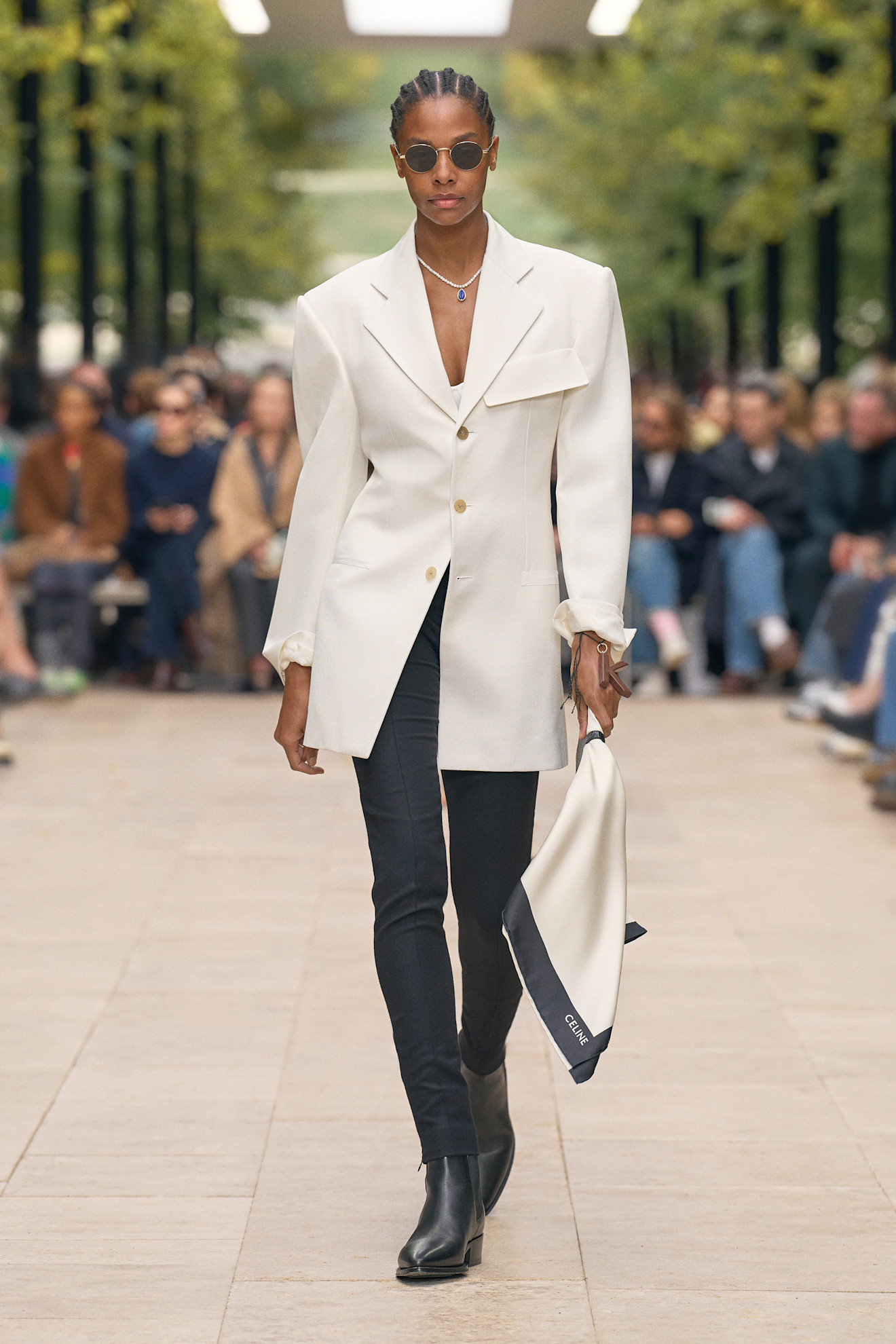 Celine PO S26 048
