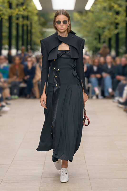 Celine PO S26 011