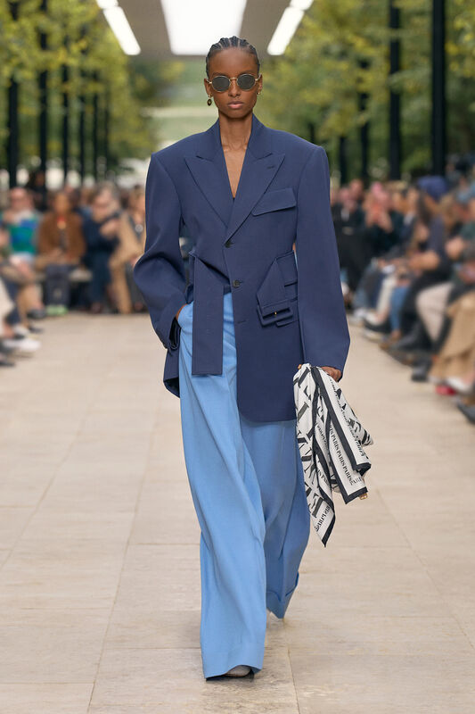 Celine PO S26 013