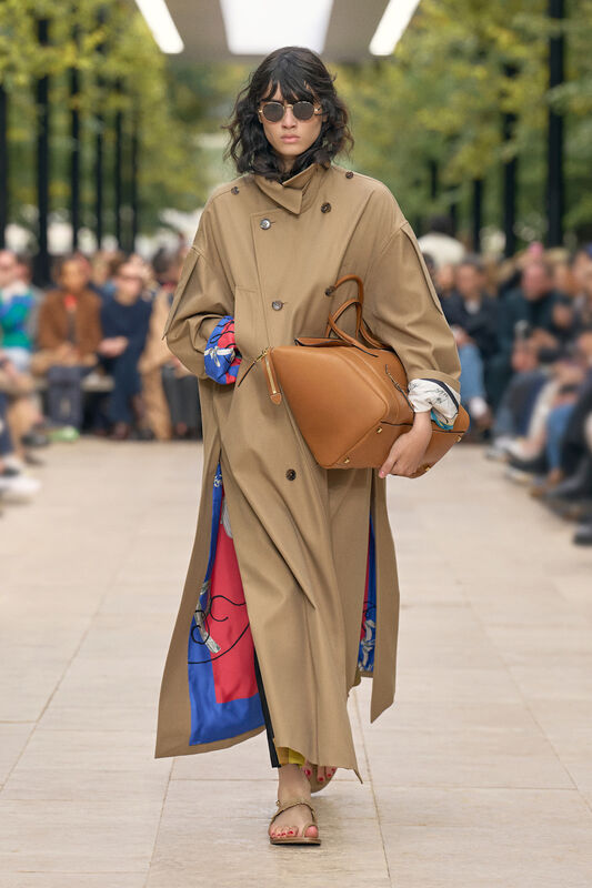 Celine PO S26 019