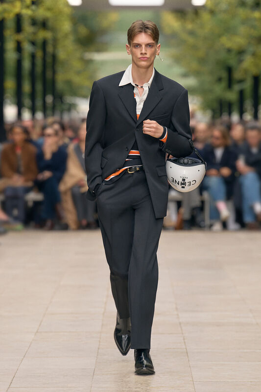 Celine PO S26 030