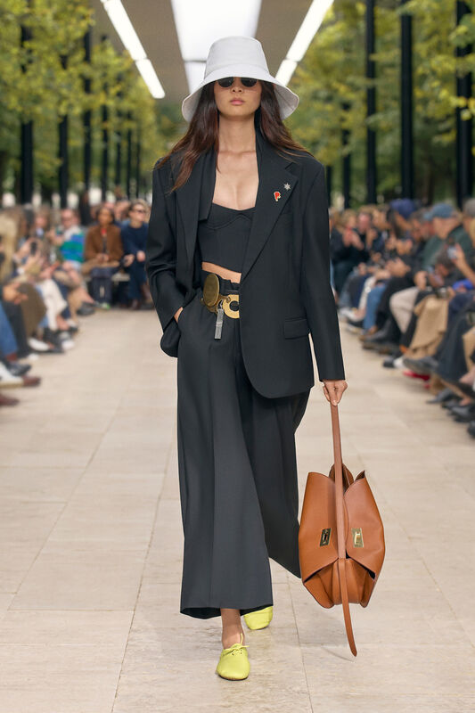 Celine PO S26 038