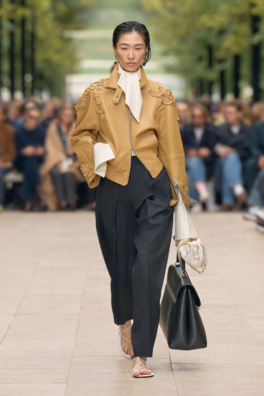 Celine PO S26 047