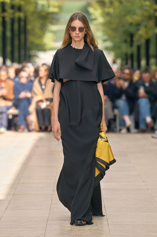 Celine PO S26 055