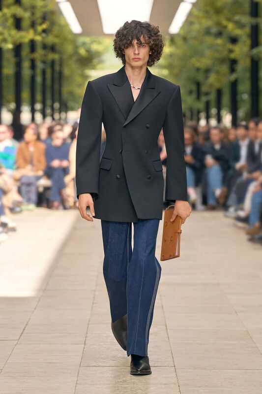 Celine PO S26 057