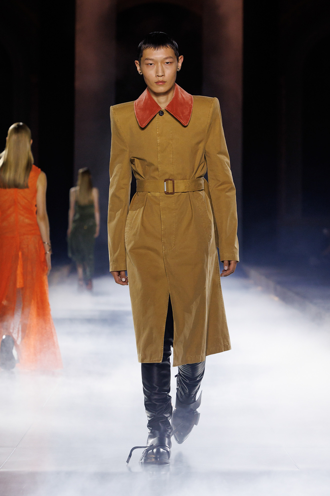 McQueen PO S25 028