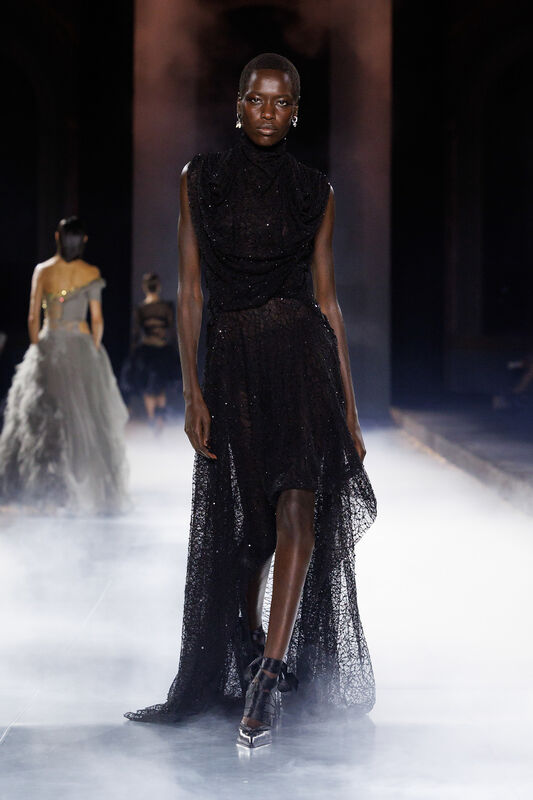 McQueen PO S25 044