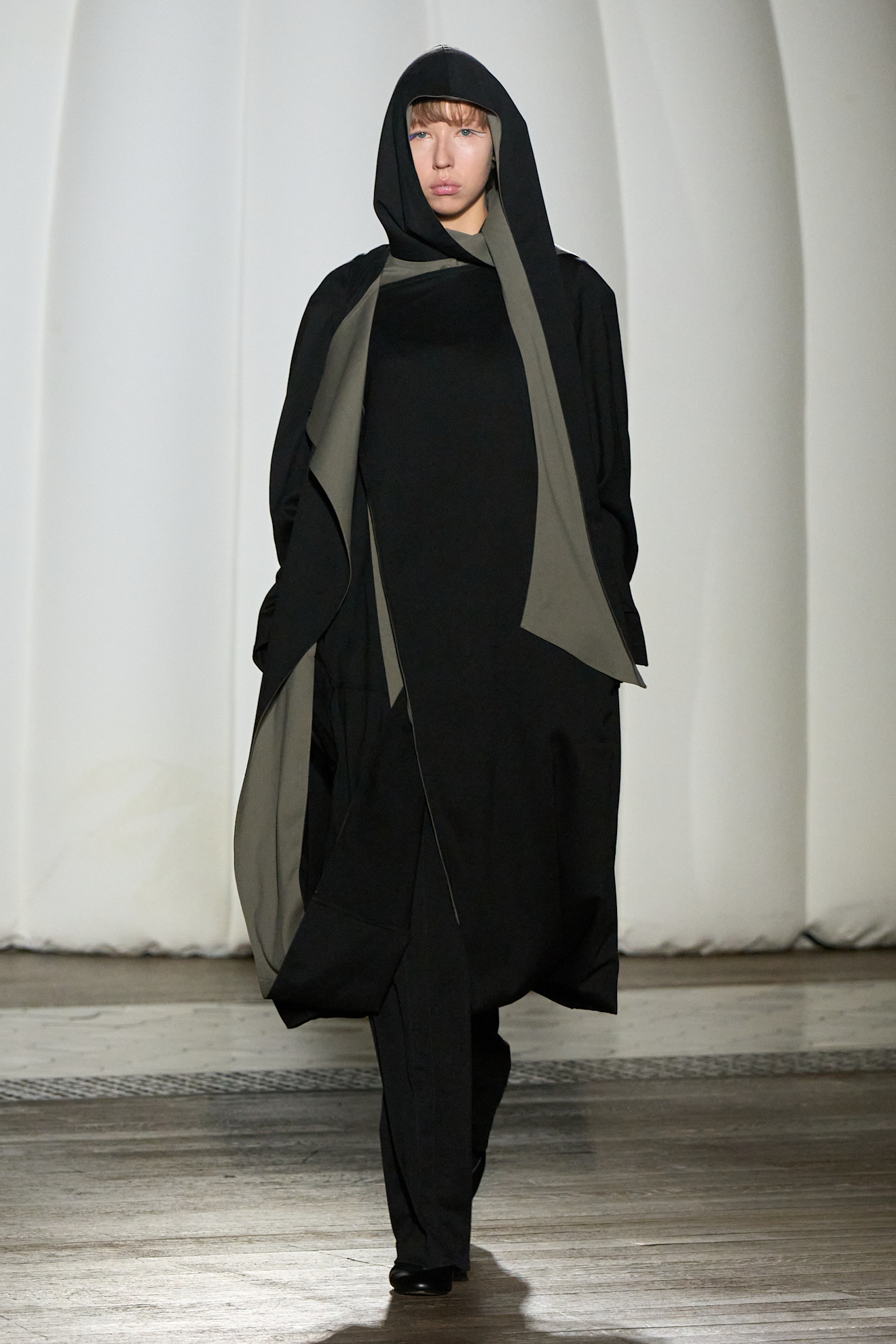 Kiko Kostadinov S25 033