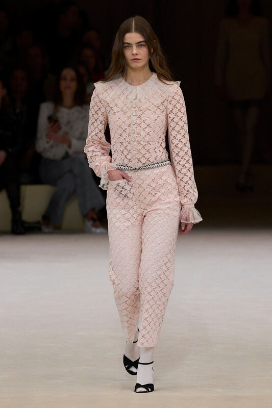 Chanel HC S24 012