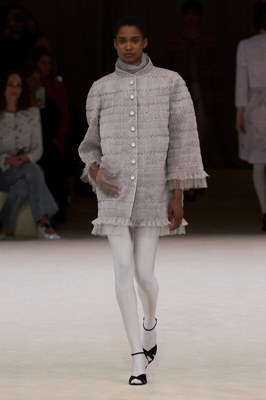 Chanel HC S24 016