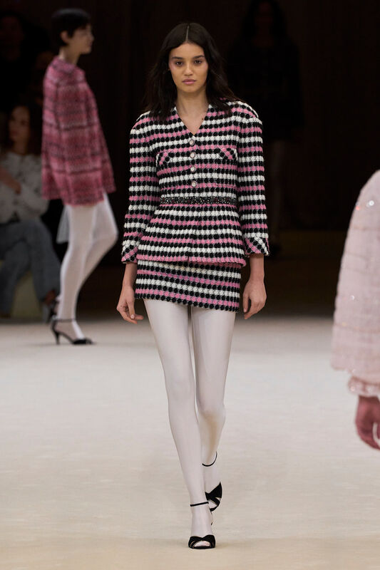 Chanel HC S24 020