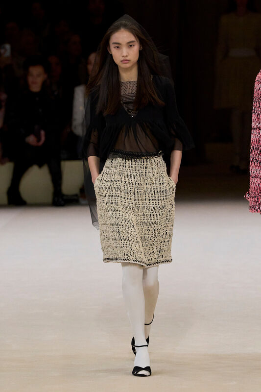 Chanel HC S24 023
